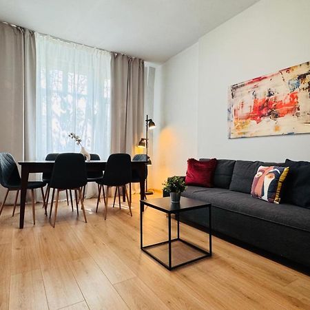 Ideal Home - Spacious & Modern Accommodation Near Unirii Square 布加勒斯特 外观 照片