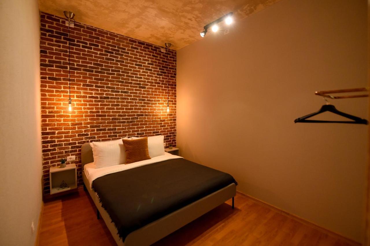 Ideal Home - Spacious & Modern Accommodation Near Unirii Square 布加勒斯特 外观 照片