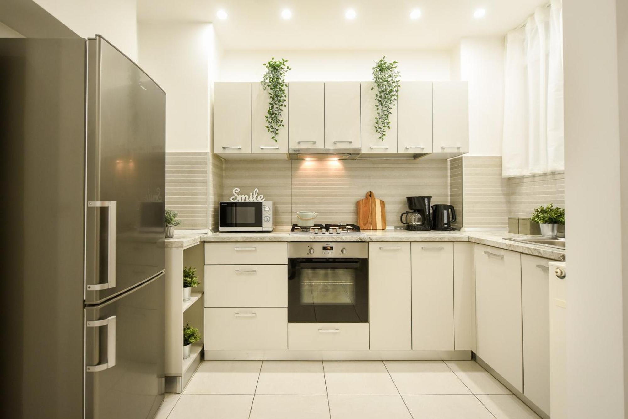 Ideal Home - Spacious & Modern Accommodation Near Unirii Square 布加勒斯特 客房 照片