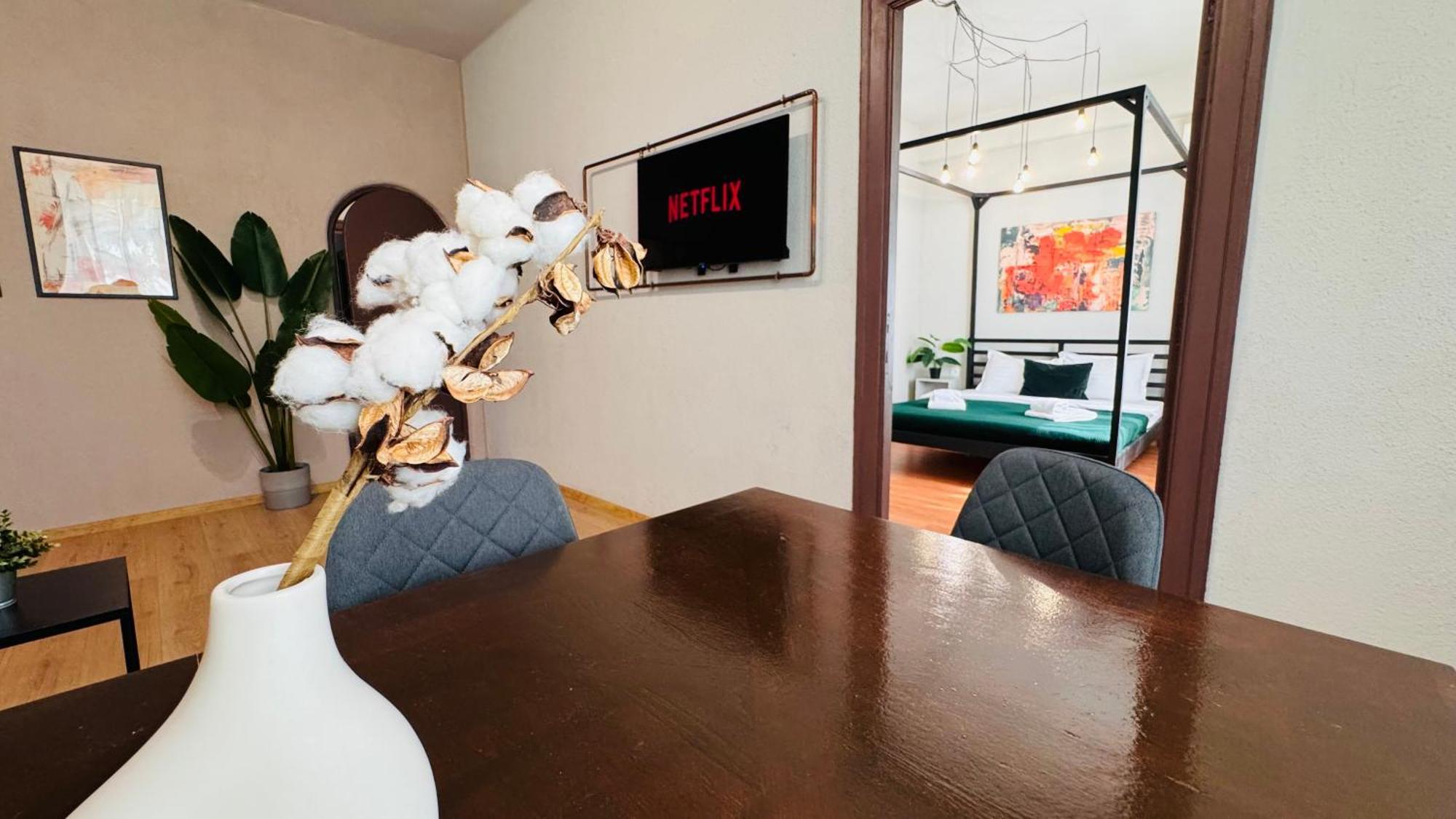 Ideal Home - Spacious & Modern Accommodation Near Unirii Square 布加勒斯特 客房 照片