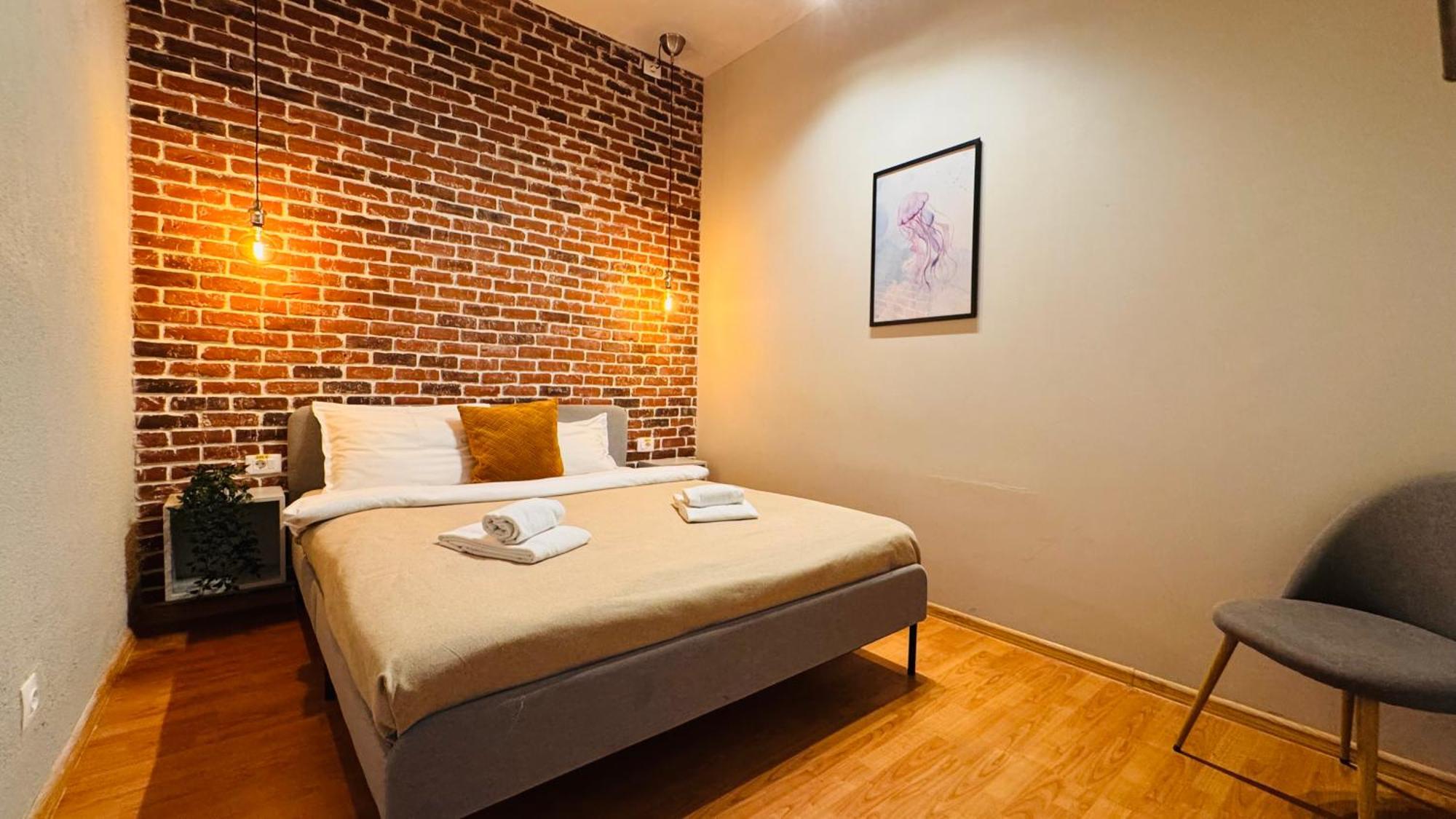 Ideal Home - Spacious & Modern Accommodation Near Unirii Square 布加勒斯特 外观 照片