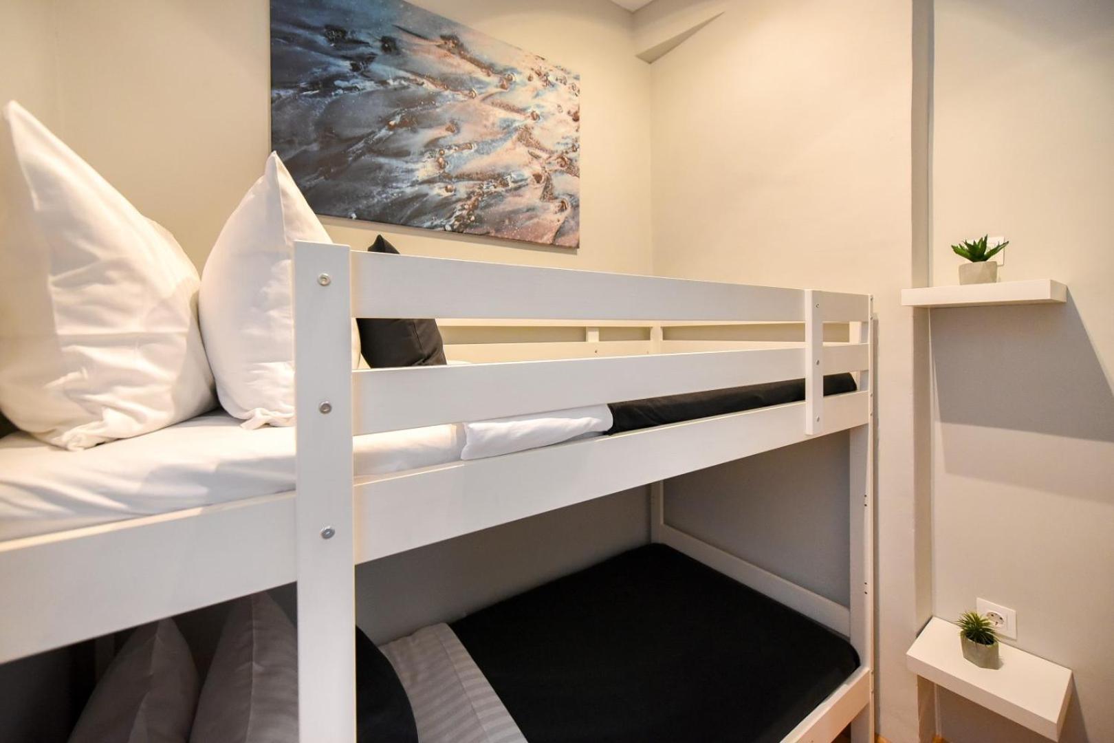 Ideal Home - Spacious & Modern Accommodation Near Unirii Square 布加勒斯特 外观 照片